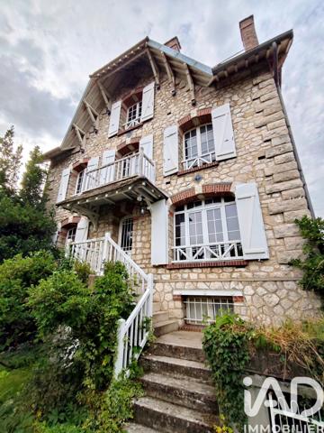 Maison à vendre 8 pièces 230 m² Saint-Pierre-lès-Nemours