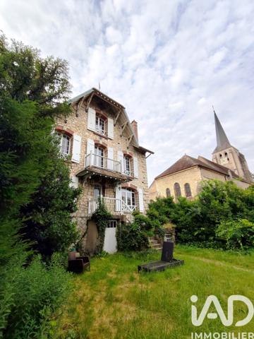 Maison à vendre 8 pièces 230 m² Saint-Pierre-lès-Nemours