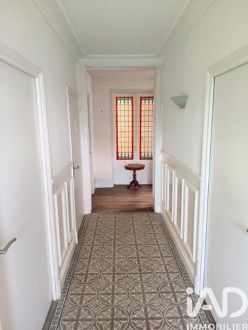 Maison à vendre 8 pièces 230 m² Saint-Pierre-lès-Nemours