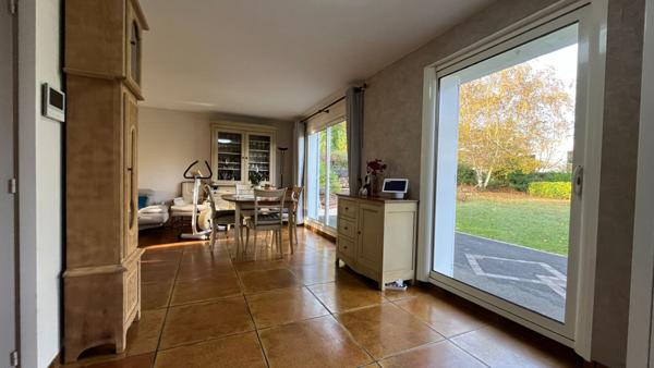 MAISON 6 PIÈCES 138 M² 6 pièces 4 chambres,  CALME ABSOLU