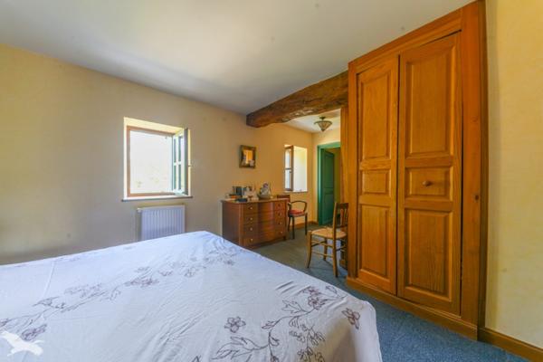 Maison à vendre 213 000 € Sainte-Feyre 6 p 185 m² DPE D