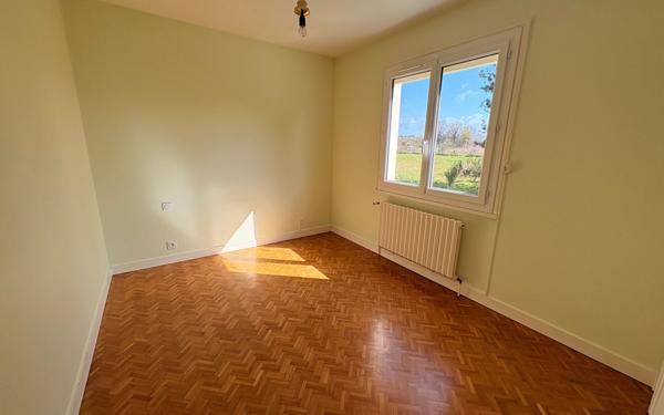 Maison à vendre    4 pièces •  Couffy