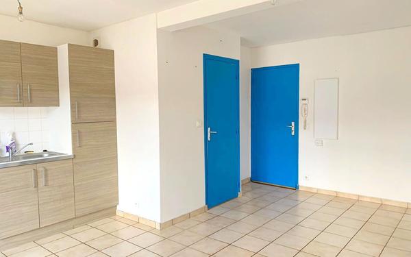 Appartement à louer    3 pièces •  Talence