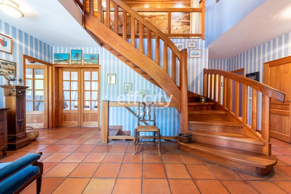 Maison 10 pièces - 450 m² Bien prestige