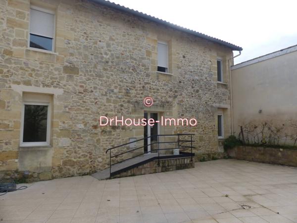 Immeuble à vendre 22 pièces de 450 m²