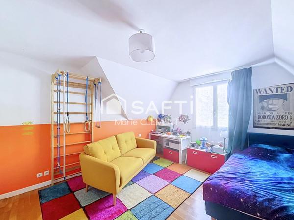 Maison familiale de 159 m2 avec jardin et garage