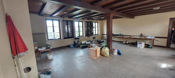 Domaine de 618 m², possibilité 8 logements,19 ares