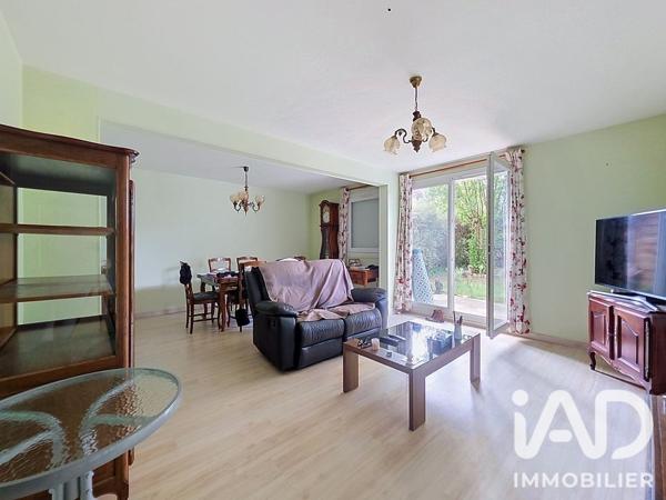 Appartement à vendre 4 pièces 76,83 m² Mantes-la-Jolie