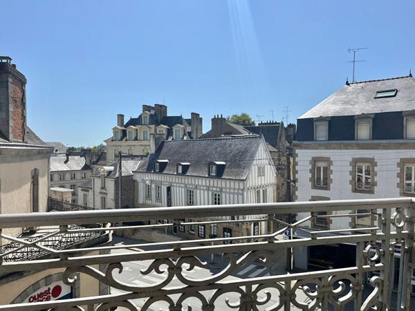Centre historique de Vannes Élégant 3 pièces de 82 m² entièrement rénové