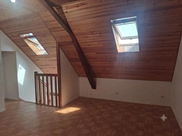 Maison pleine de charme à rénover avec terrain – Saint-Benin-d'Azy