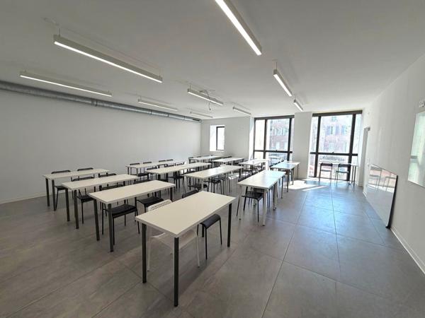 Bureaux PMR et ERP à louer entre Vieux Port et Joliette - 13002 Marseille