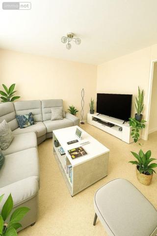 Appartement rénové à vendre à Le Mans dans la Sarthe (72000), ref : NL-72-195   
BOLLEE