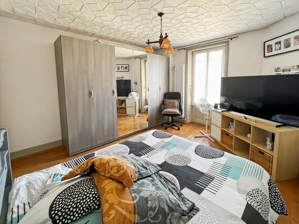 Maison
         6 pièces
        - 130 m² 223 650 € *