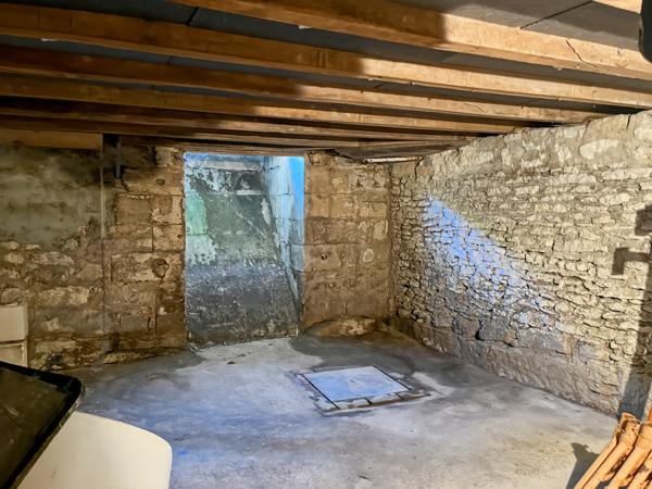 Maison
         6 pièces
        - 130 m² 223 650 € *