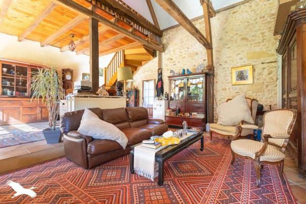 Maison à vendre |  Lalinde |  7 pièces | 196 m²