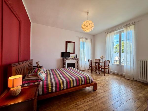 Maison à PLOERMEL, 56800 - 11 pièces 268m²