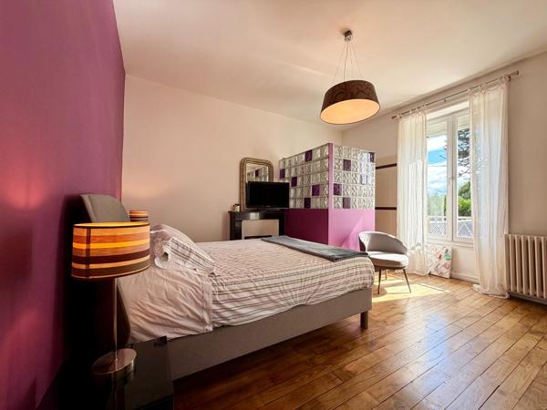 Maison à PLOERMEL, 56800 - 11 pièces 268m²