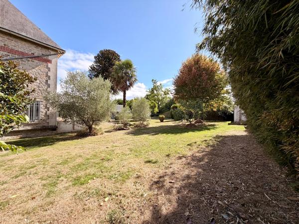 Maison à PLOERMEL, 56800 - 11 pièces 268m²