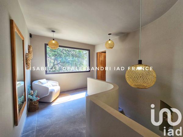 Maison à vendre 10 pièces 340 m² Sanary-sur-Mer