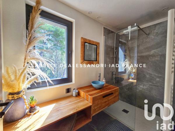 Maison à vendre 10 pièces 340 m² Sanary-sur-Mer