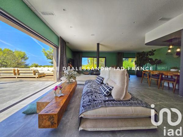 Maison à vendre 10 pièces 340 m² Sanary-sur-Mer