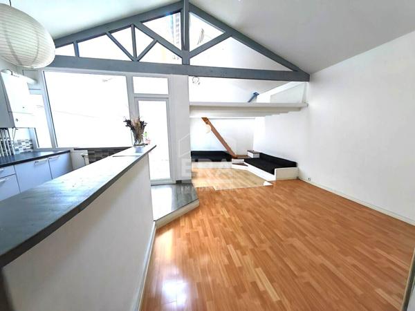 Appartement + Local 3 pièces à Marseille -  Conception / Camas