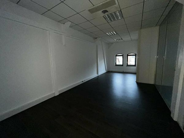 BUREAUX à LOUER de 115 m²
