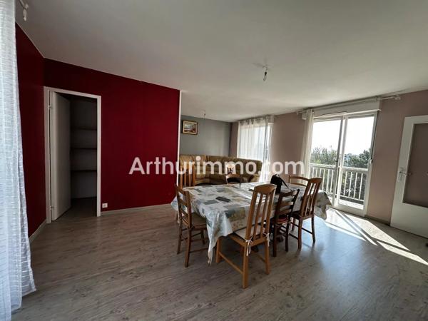 Vente                                                      Appartement
                        
                     4 pièces                      98 m2                     à Le Havre