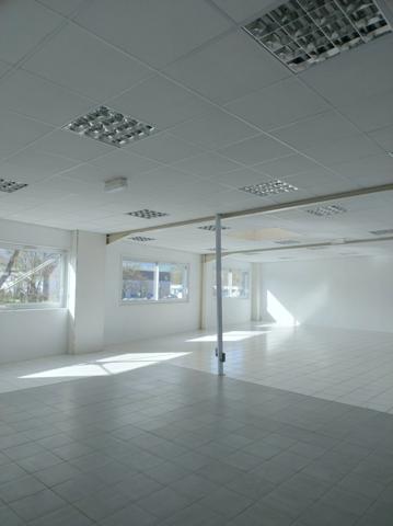 Dpt Savoie (73), à louer VOGLANS Bureau 185 m²
