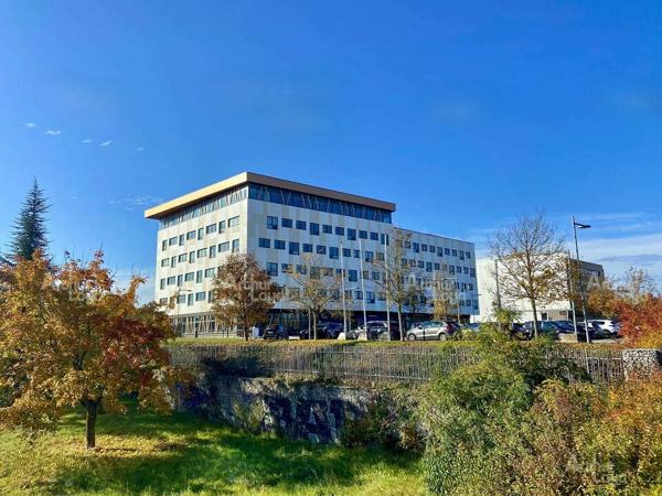 BUREAUX À LOUER – IMMEUBLE TERTIAIRE NEUF À DIJON EST