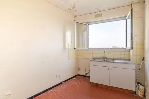 Appartement à vendre 2 pièces vue dégagée PARIS 18EME ARRONDISSEMENT (75)