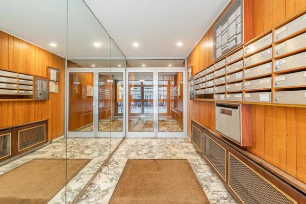 Appartement à vendre 2 pièces vue dégagée PARIS 18EME ARRONDISSEMENT (75)