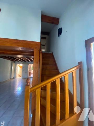 MAISON DE VILLAGE AVEC TERRASSE