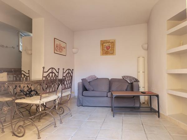 Venelles (13770) APPARTEMENT T2 VIEUX VILLAGE