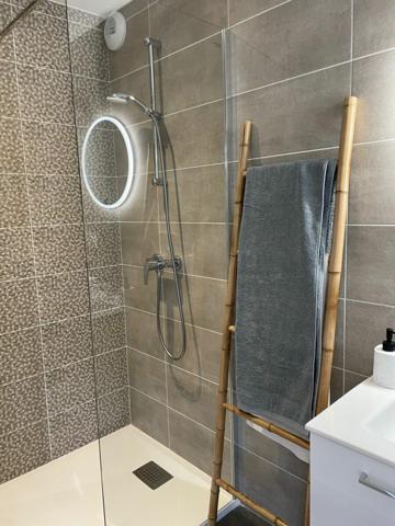 Maison à vendre    5 pièces • 114,02 m2 Vulbens