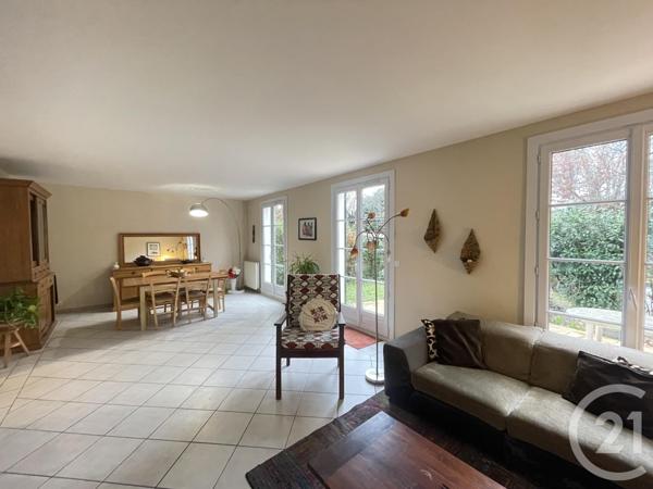 Maison à vendre  6 pièces - 132,39 m2 MAUREPAS - 78