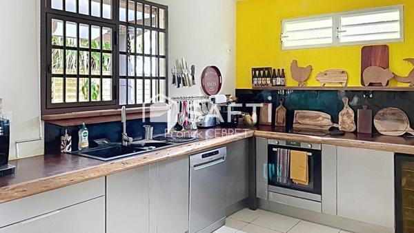 Maison 3 chambres + Mezzanine et Atelier en R+1