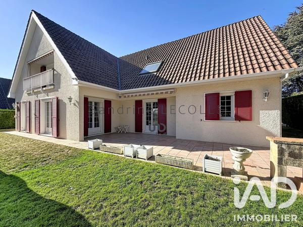 Maison à vendre 8 pièces 244,72 m² La Queue-en-Brie