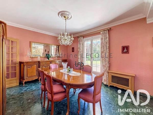 Maison à vendre 8 pièces 244,72 m² La Queue-en-Brie