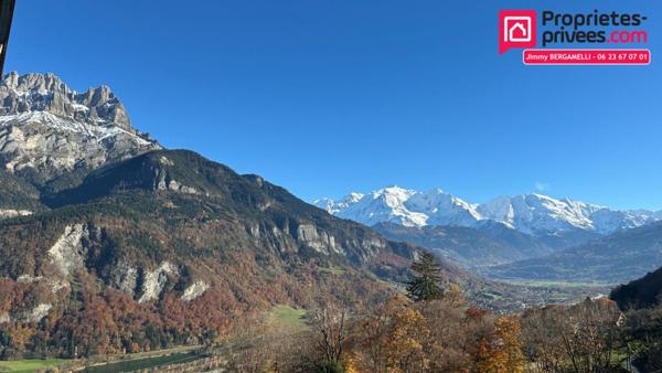 SALANCHES  Appartement duplex 81,72 m² + mezzanine ,3 chambres, Parfait état, 3 parkings 399 000  FAI