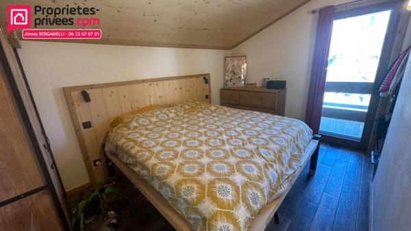 SALANCHES  Appartement duplex 81,72 m² + mezzanine ,3 chambres, Parfait état, 3 parkings 399 000  FAI