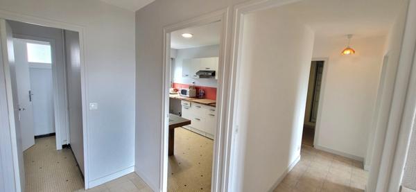 Rouen-Docks : Bel Appartement 73 m² au 5e E (Asc) avec 2 CH, Balcon panor., Gge priv. & Cave - Px attractif !