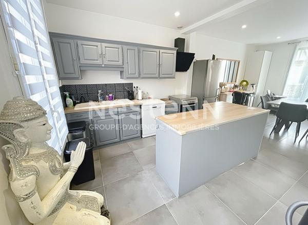 MAISON INDIVIDUELLE EN SOUBASSEMENT MEULIERE SUR UN TERRAIN DE 677M²