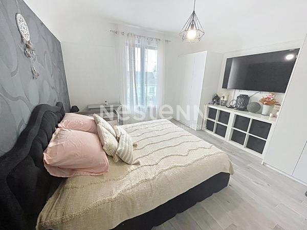 MAISON INDIVIDUELLE EN SOUBASSEMENT MEULIERE SUR UN TERRAIN DE 677M²