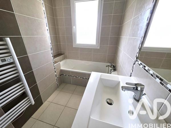 Maison à vendre 4 pièces 100 m² Tonnay-Charente