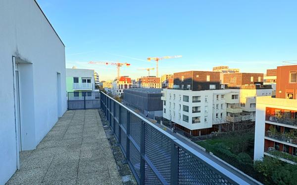 Appartement à vendre    4 pièces • 78,70 m2 Lyon 7