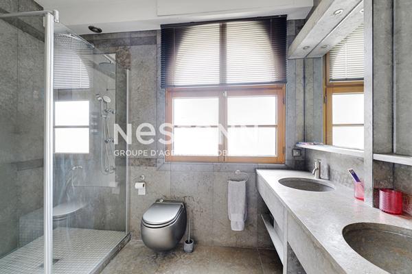 Exclusivité - Face à l'Hippodrome de Saint-Cloud - Comme une Maison - Terrasse - Cave - Parkings - Piscine