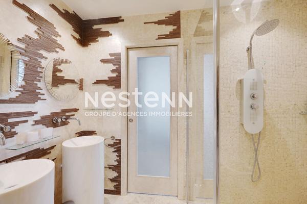 Exclusivité - Face à l'Hippodrome de Saint-Cloud - Comme une Maison - Terrasse - Cave - Parkings - Piscine