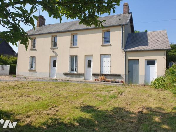 Maison en pierre avec dépendances