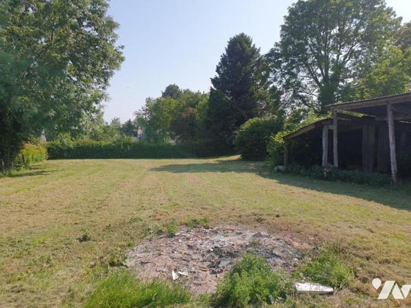 Maison en pierre avec dépendances